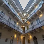 2bdr Grand Bourgeois At Kodaly W Ac דירה *