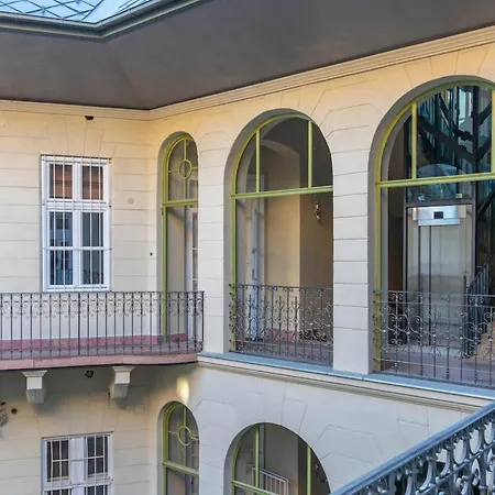 Appartement 2bdr Grand Bourgeois At Kodaly W Ac Budapest